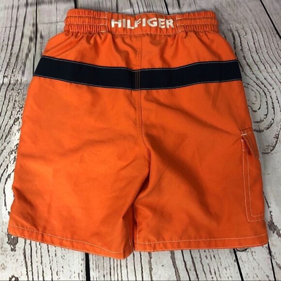 TOMMY Hilfiger MAGIC PRINT Changes in Water Swim Shorts Trunks Floral Size 5 Boy - Picture 4 of 7